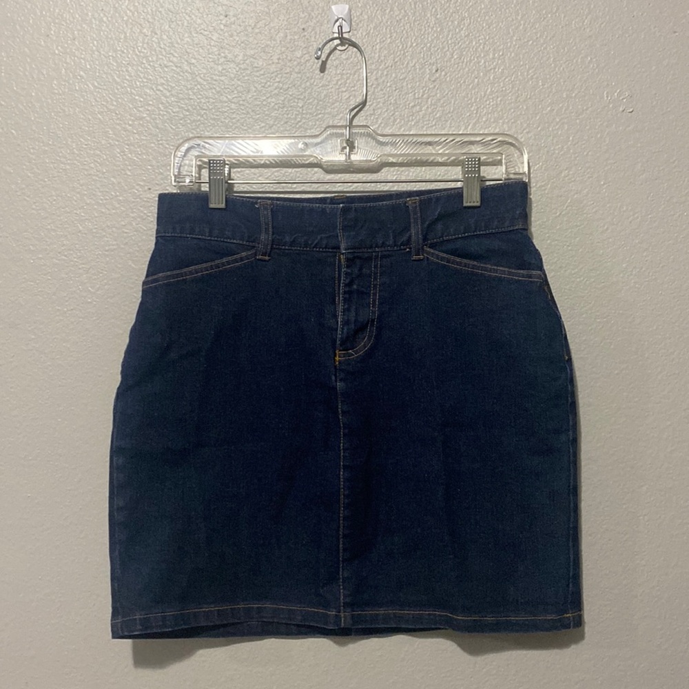 Y2K GAP denim skirt Size 2